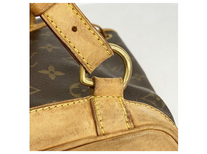 Zaino Louis Vuitton Monogram Montsouris MM Marrone - vista 11
