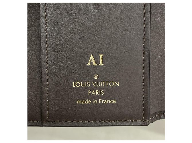 Capucines Louis Vuitton Galle Tri-fold Wallet - Ansicht 4