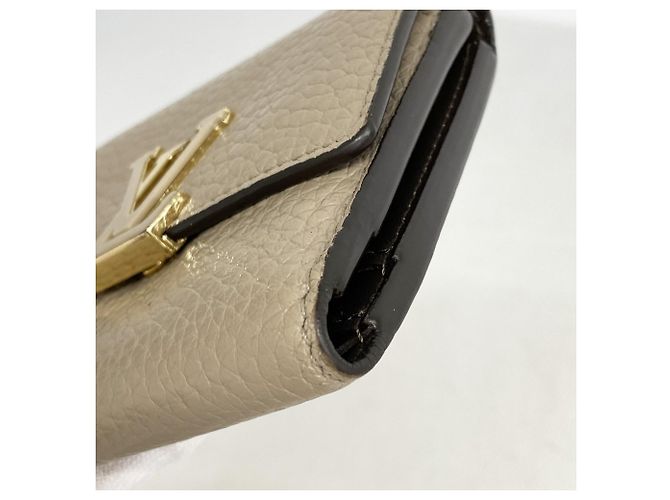 Capucines Louis Vuitton Galle Tri-fold Wallet - Ansicht 6