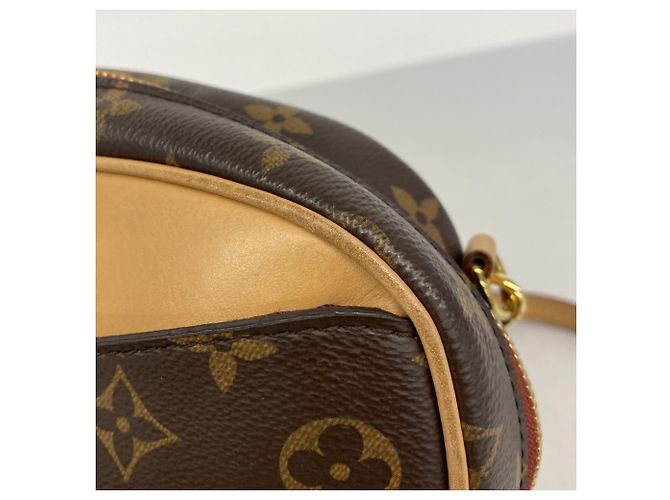 Louis Vuitton Monogram Deauville MINI Shoulder Bag Brown - view 7