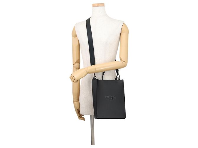 Fendi Handtasche aus schwarzem Leder - Ansicht 5