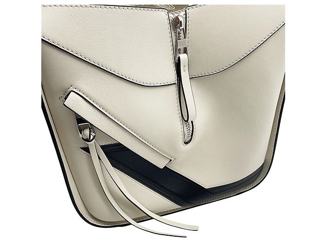 Borsa a mano compatta in pelle Loewe Hammock Bianco - vista 11