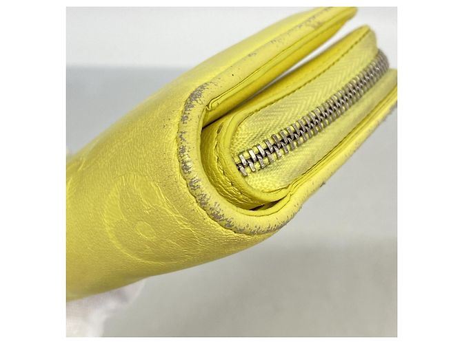 Louis Vuitton Monogram Coussin Portefeuille Lou Wallet Giallo - vista 6