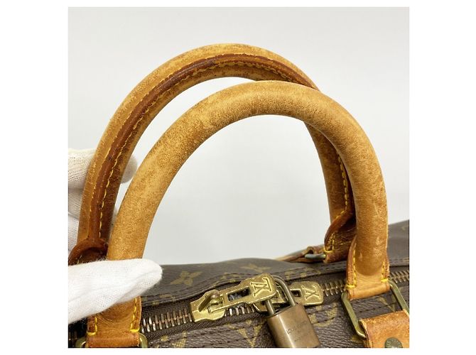 Louis Vuitton Boston Monogram Keepall Bandoulière 55 Marrone - vista 9