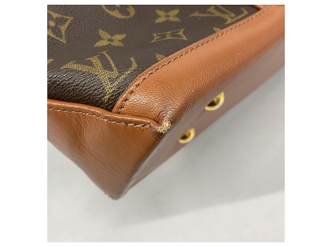 Borsa Tote Louis Vuitton Monogram Weekend PM Marrone - vista 9