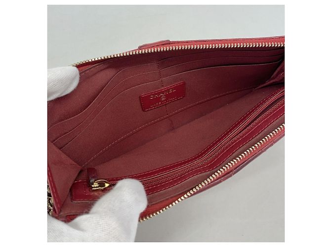 Clutch Chanel Matelassé Icon Rosso - vista 3