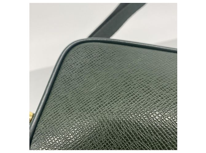 Clutch Louis Vuitton Taiga Kalga - vista 10