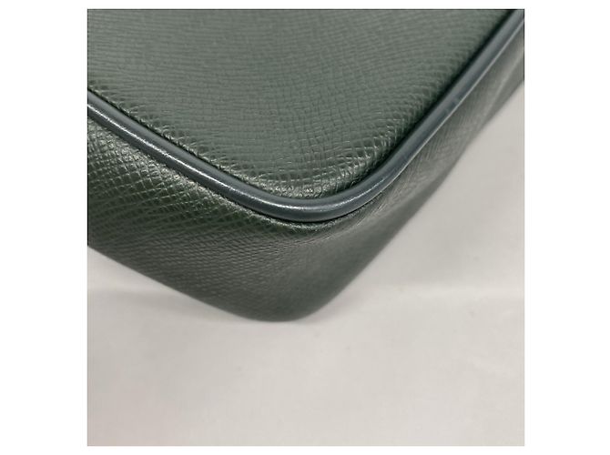 Clutch Louis Vuitton Taiga Kalga - vista 7