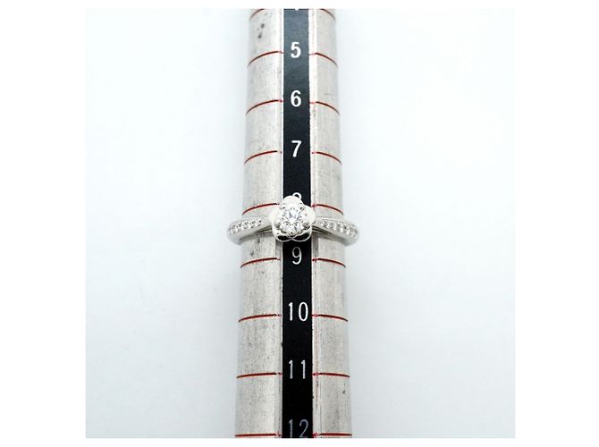 Chanel Platinum 950 Camellia Diamond Ring - Ansicht 6