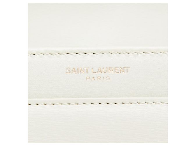 Bolsa Solferino em couro de vitelo liso branco Medium da Saint Laurent na caixa - vista 5