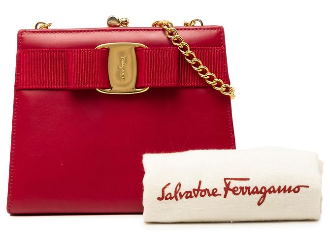Salvatore Ferragamo Borsa a tracolla con catena Vara Bow Kiss Lock in pelle rossa Ferragamo - vista 7