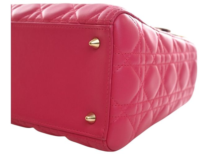 Lady Dior en piel de cordero cannage rosa, tamaño Medium - vista 11