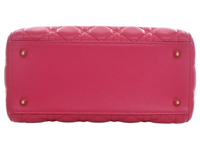 Lady Dior en piel de cordero cannage rosa, tamaño Medium - vista 5
