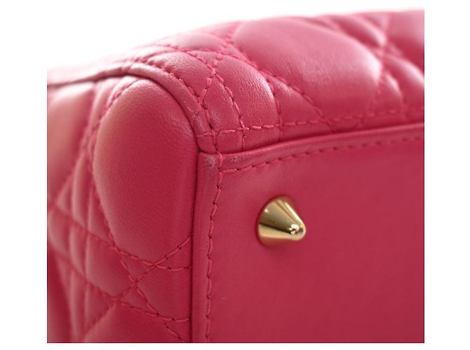 Lady Dior en piel de cordero cannage rosa, tamaño Medium - vista 9