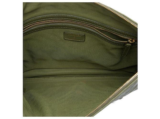 Clutch Chanel Green Large CC Chevron Calfskin O Case Verde Verde oliva - vista 4