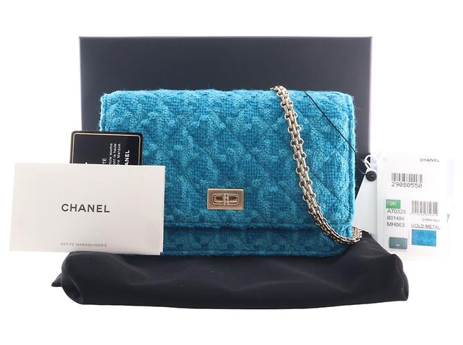 Wallet On Chain Portafoglio con catena Chanel Blue Quilted Tweed Reissue 2.55 - vista 15