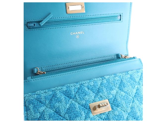 Wallet On Chain Portafoglio con catena Chanel Blue Quilted Tweed Reissue 2.55 - vista 8