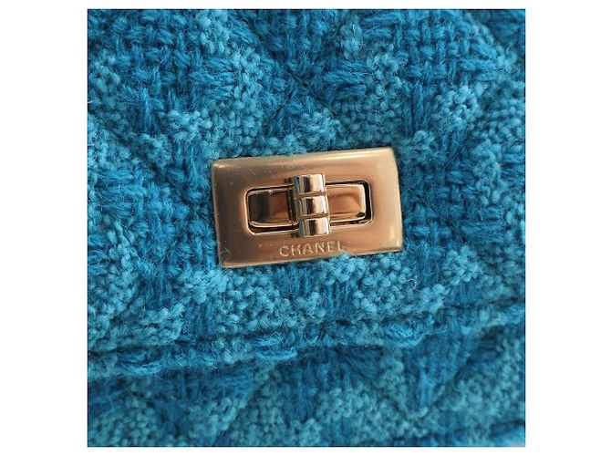 Wallet On Chain Portafoglio con catena Chanel Blue Quilted Tweed Reissue 2.55 - vista 9