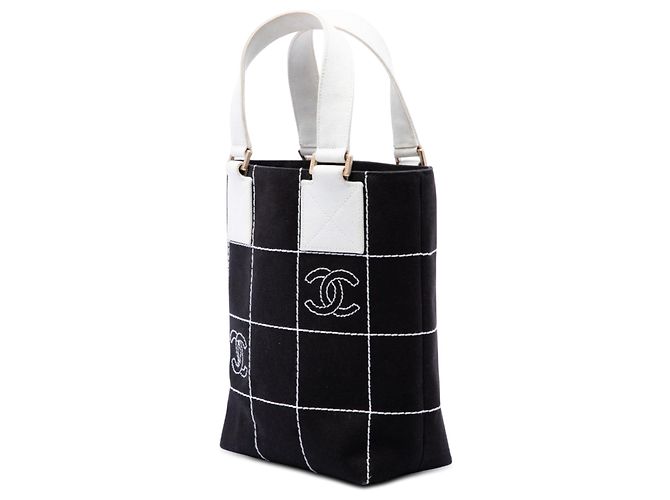 Tote Chanel Black Small CC Chocolate Bar Canvas Nero - vista 2
