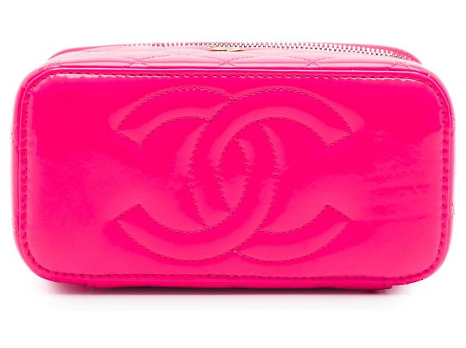 Vanity Beauty case Chanel Pink Small Quilted Patent Pearl Crush con catena Rosa - vista 3