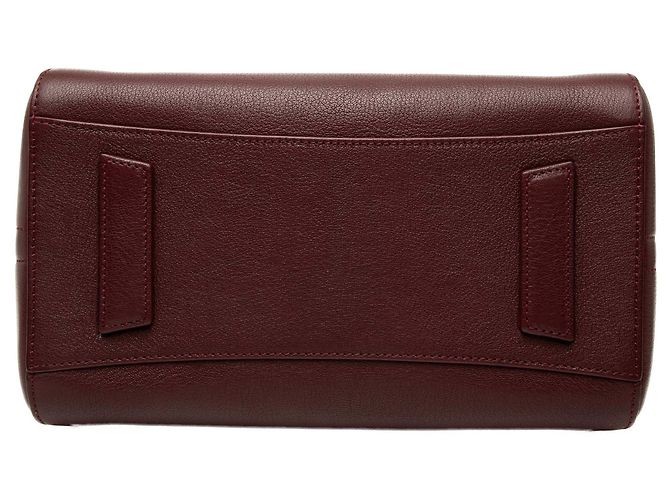 Sac Antigona en peau de chevreau Sugar rouge de Givenchy, petite taille - vue 3
