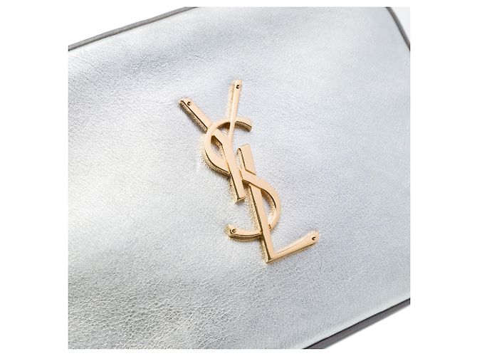 Borsa a tracolla Saint Laurent Classic Monogram in pelle di vitello metallizzata argento Small - vista 5