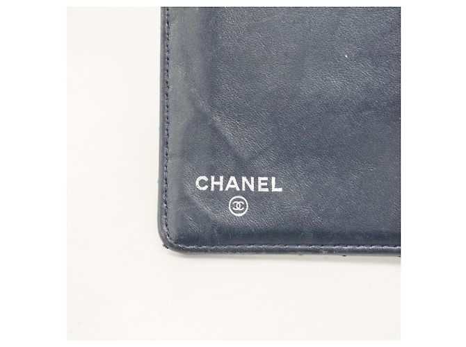 Cartera larga de piel charol Chanel Azul marino - vista 4
