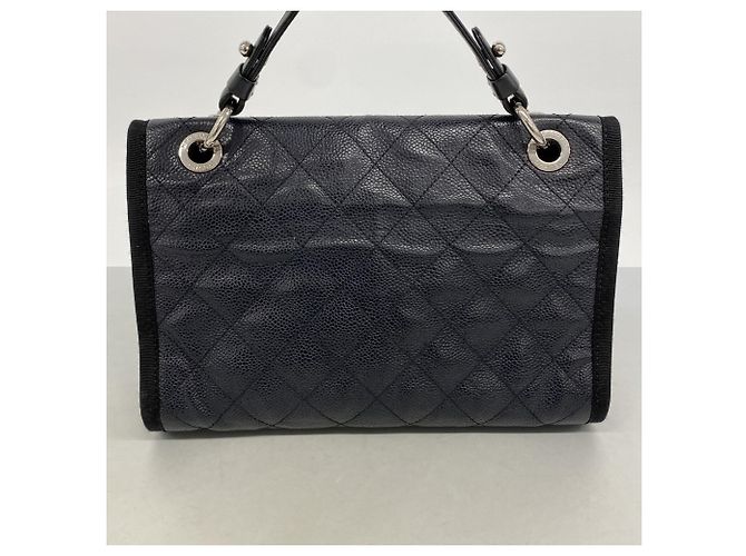 Timeless Chanel Matelassé Schultertasche mit Kette Schwarz - Ansicht 11