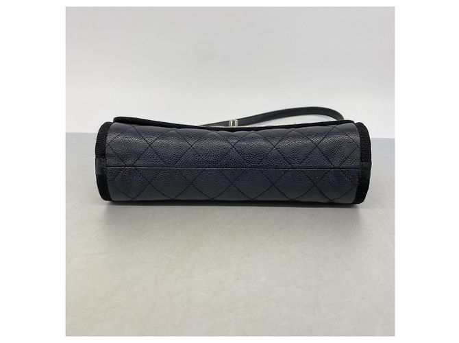 Timeless Chanel Matelassé Schultertasche mit Kette Schwarz - Ansicht 3