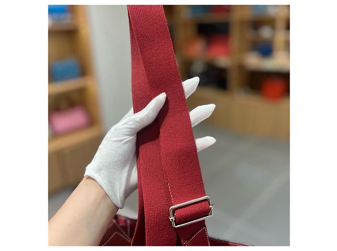 Hermès Borsa a secchiello Good News H Series in pelle Rosso - vista 7