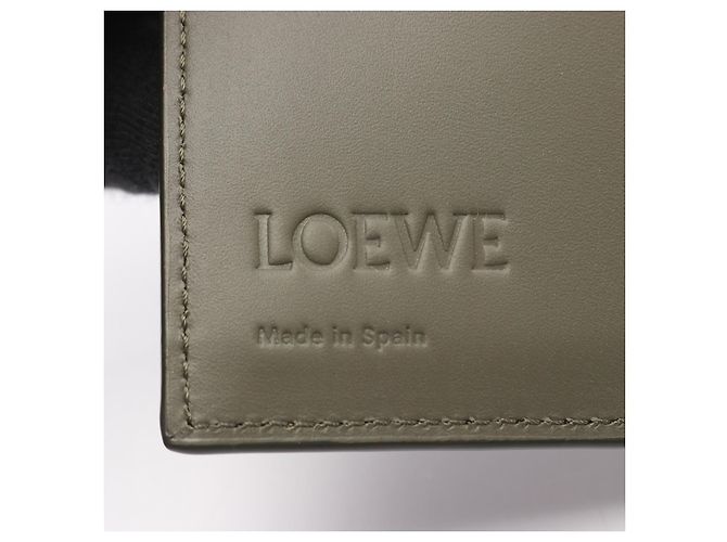 Portafoglio trifold Loewe Verde - vista 5
