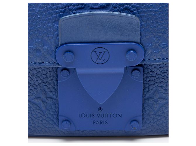 Borsa a tracolla Louis Vuitton Monogram Empreinte Macassar S Lock Blu - vista 9