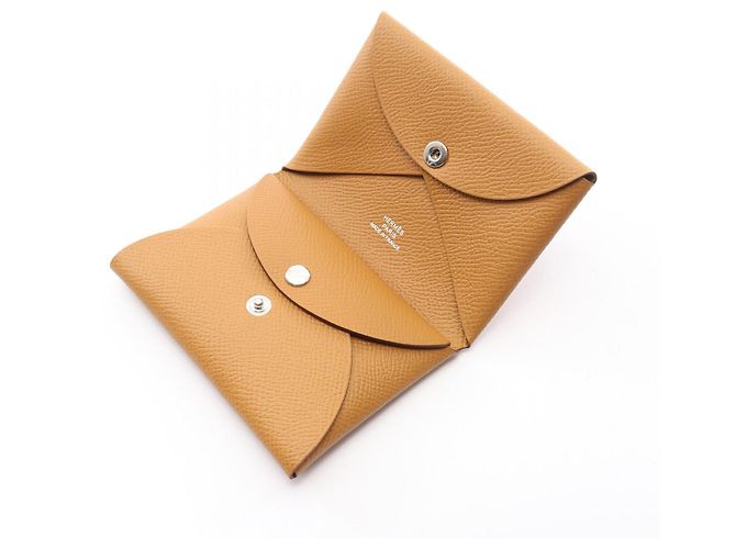 Monedero Calvi Duo de piel de becerro Hermès Castaño - vista 3