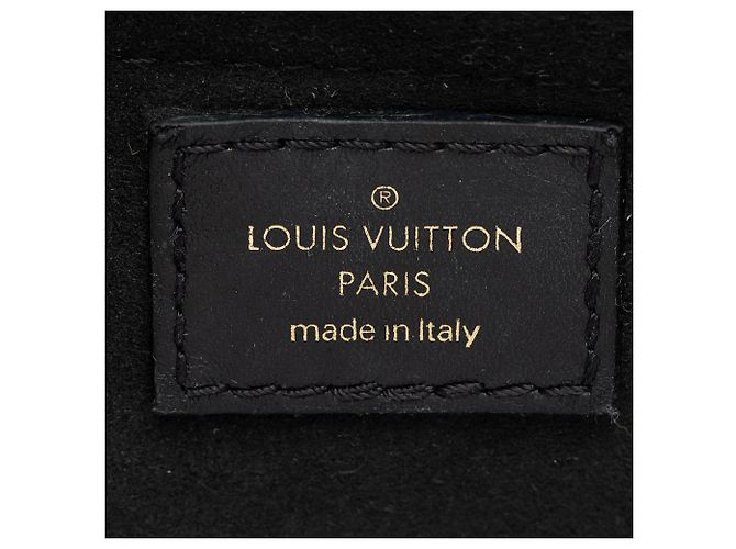 Louis Vuitton Calfskin New Wave Chain MM Shoulder Bag Black - view 8