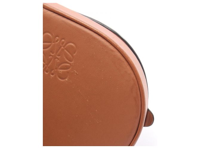 Mini borsa a tracolla in pelle Loewe Anagram Heel Pouch Marrone - vista 8