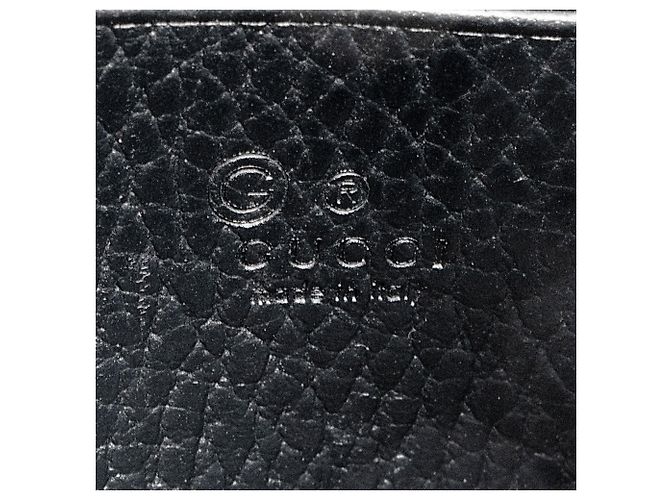 Cartera con cadena entrelazada G en piel de becerro granulada Gucci Negro - vista 8