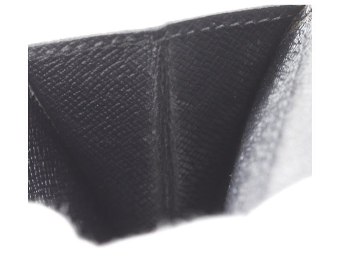 Portafoglio bi-fold Louis Vuitton in pelle Epi Nero - vista 10