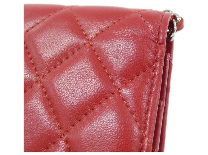 Portafoglio con catena Chanel Timeless Classic Rosso - vista 4