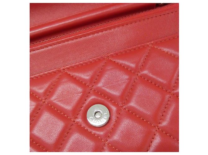 Portafoglio con catena Chanel Timeless Classic Rosso - vista 8