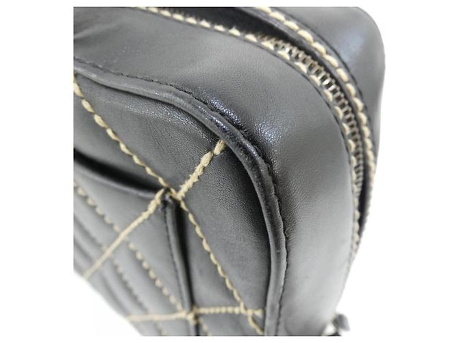 Chanel Wild Stitch Line 18121 Handbag Black Beige - view 4
