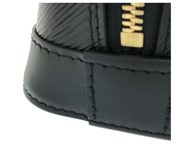 Zaino Louis Vuitton Epi Alma M25103 Nero - vista 8