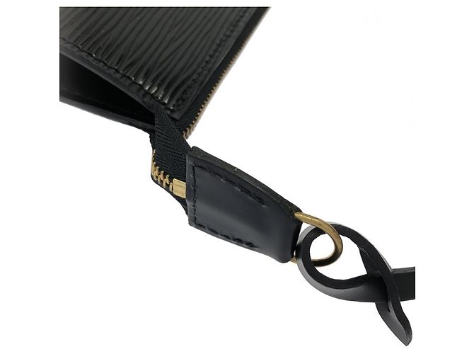 Louis Vuitton Epi Pochette Accessoires Nero - vista 4