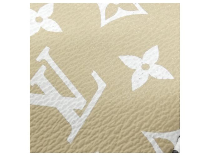 Louis Vuitton Monogram Giant Mini Pochette Accessoires Caqui - vista 4