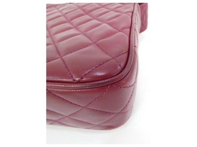 Chanel 03740 Schultertasche aus Bordeaux Lammleder - Ansicht 3