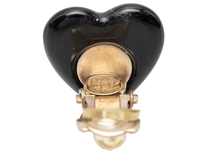 Orecchini a clip Chanel Coco Mark con motivo a cuore Nero Beige D'oro - vista 3