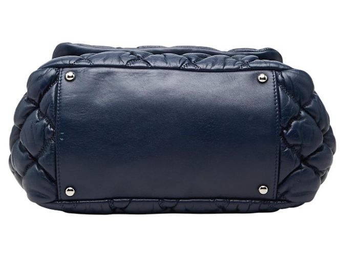Borsa a tracolla Chanel Matelassé Bubble Quilted Blu navy - vista 3