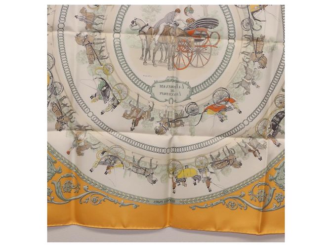 Hermès HERMES Carré 90 Sciarpa "LA PROMENADE DE LONGCHAMPS" Seta Gialla Auth fm5398M Giallo - vista 20