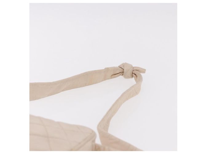 CHANEL Matelasse Shoulder Bag Lamb Skin White Gold CC Auth BA14472 Bianco D'oro - vista 14