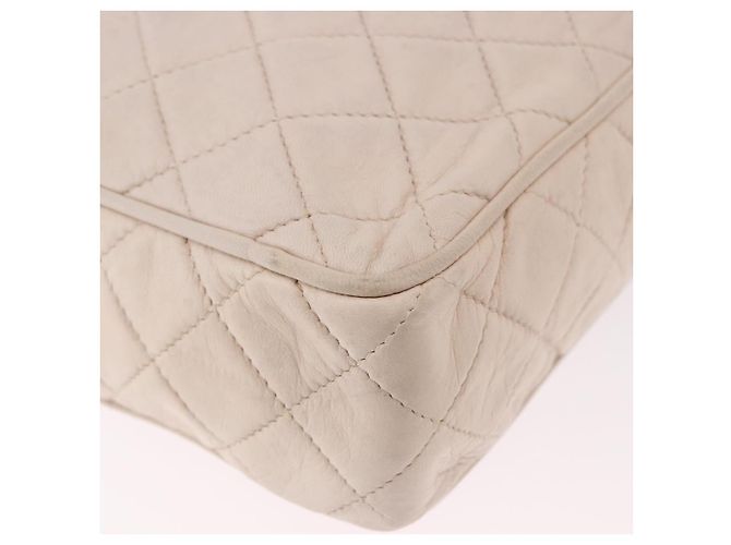 CHANEL Matelasse Shoulder Bag Lamb Skin White Gold CC Auth BA14472 Bianco D'oro - vista 16