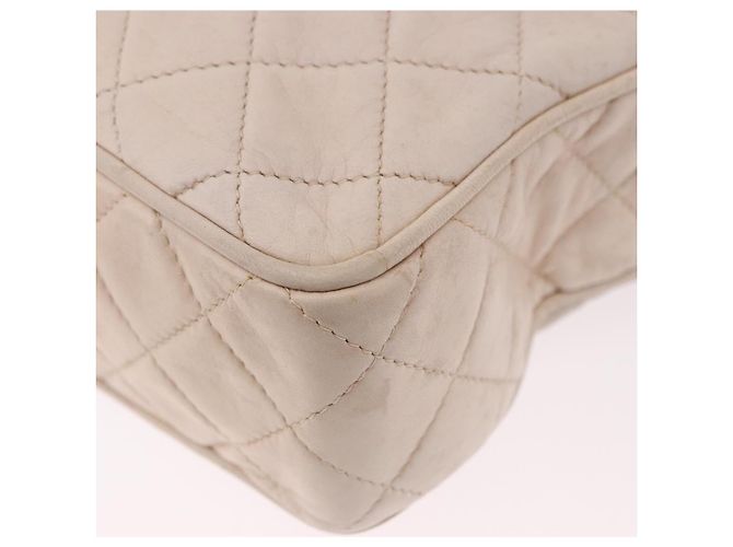 CHANEL Matelasse Shoulder Bag Lamb Skin White Gold CC Auth BA14472 Bianco D'oro - vista 17